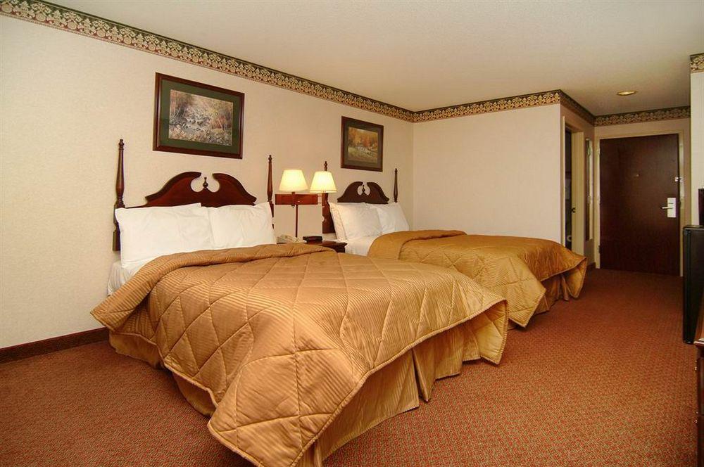 Quality Inn & Suites Pine Bluff Eksteriør billede