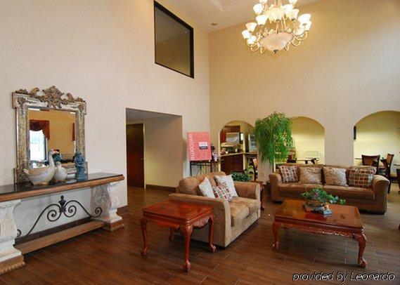 Quality Inn & Suites Pine Bluff Interiør billede