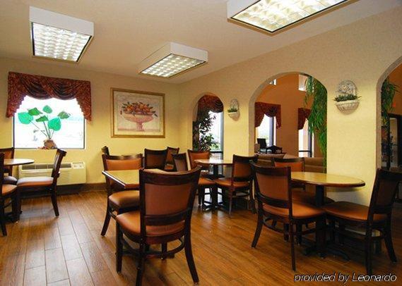 Quality Inn & Suites Pine Bluff Restaurant billede