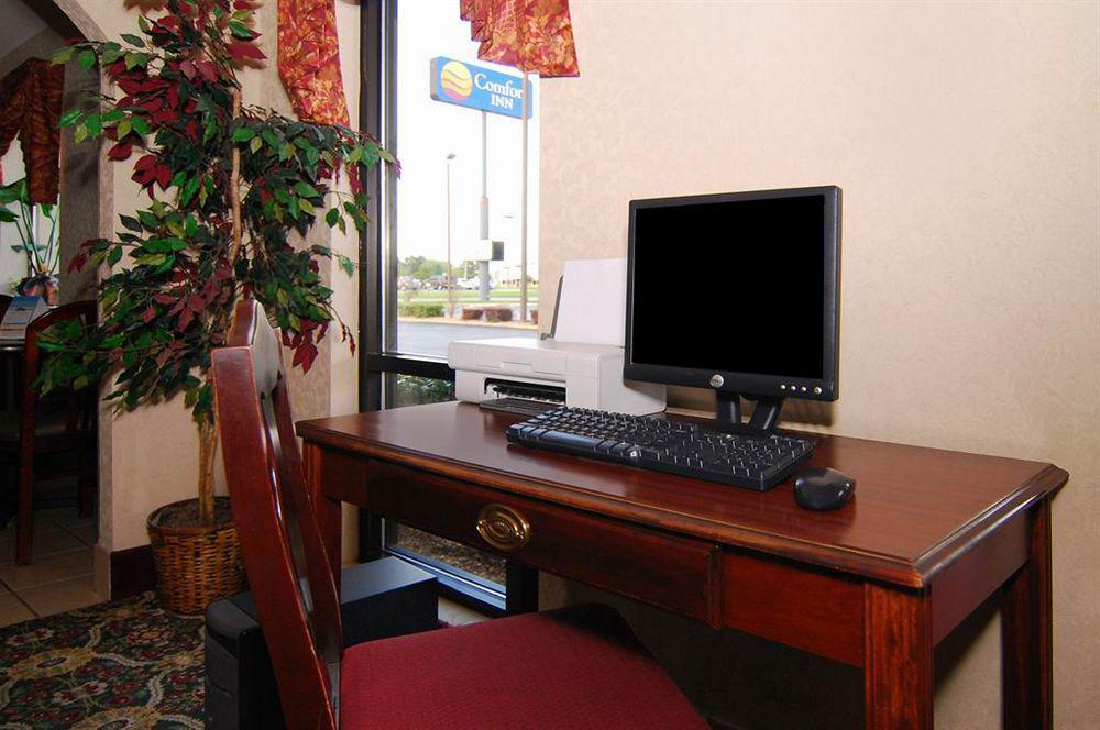 Quality Inn & Suites Pine Bluff Eksteriør billede